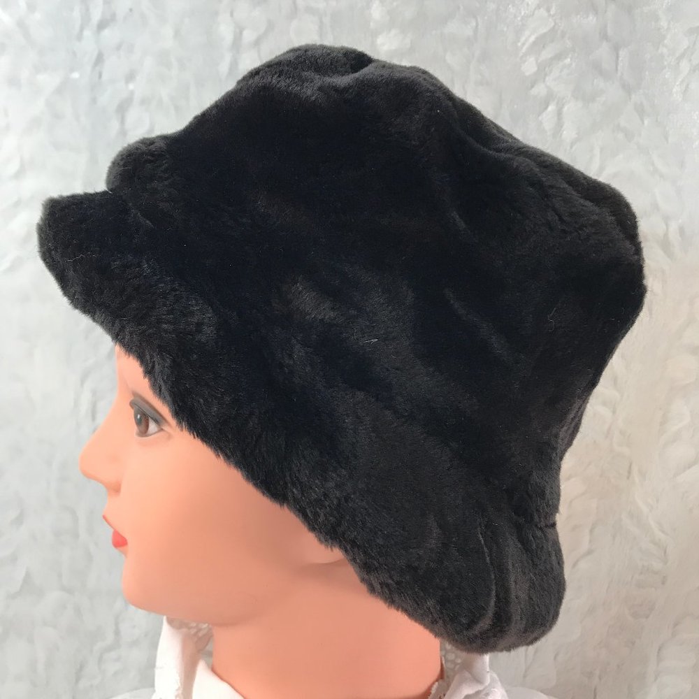 Faux fur bucket Flip Brim Hat